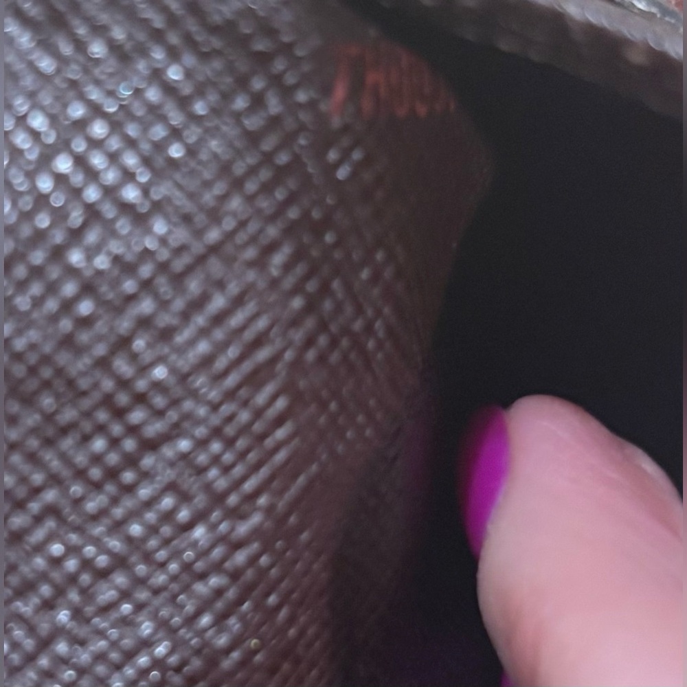 Authentic Vintage Louis Vuitton Damier Wallet - Picture 11 of 14